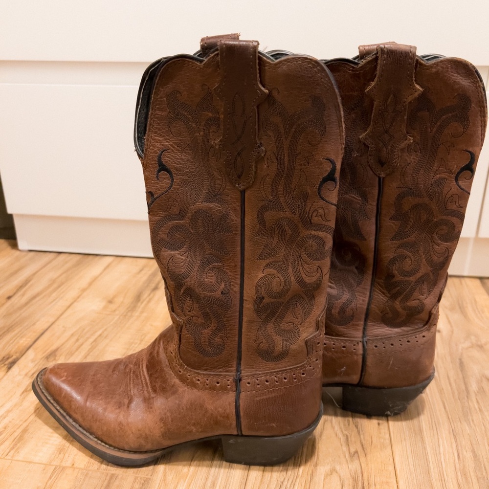 Brown tall cowgirl boots